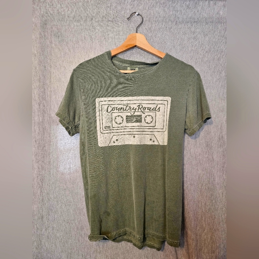 Green country roads West Virginia teen shirt